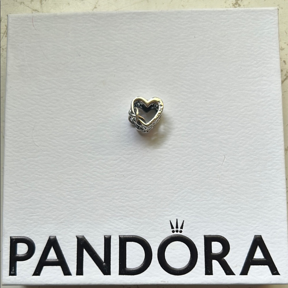 Pandora Silver “love you mom” Infinite Heart Charm (never worn)